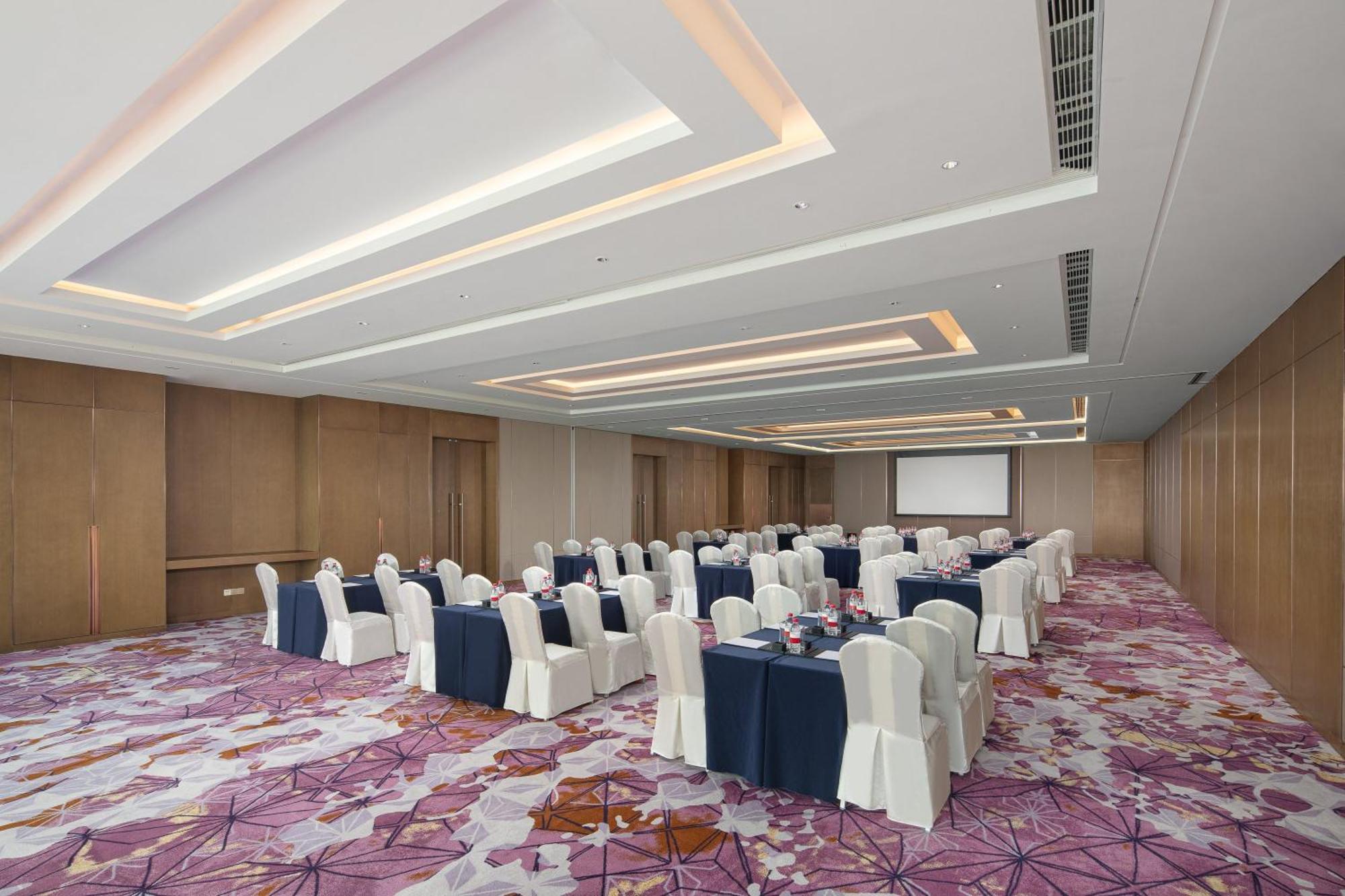 Crowne Plaza Beihai Silver Beach By Ihg Exterior photo
