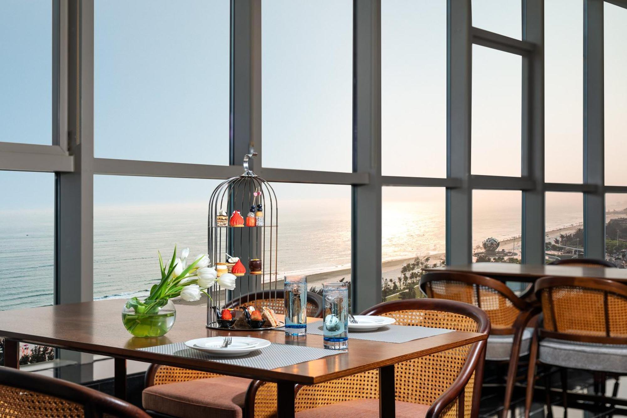 Crowne Plaza Beihai Silver Beach By Ihg Exterior photo