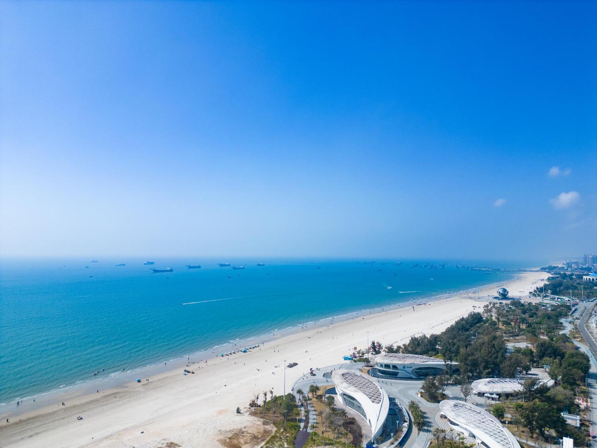 Crowne Plaza Beihai Silver Beach By Ihg Exterior photo