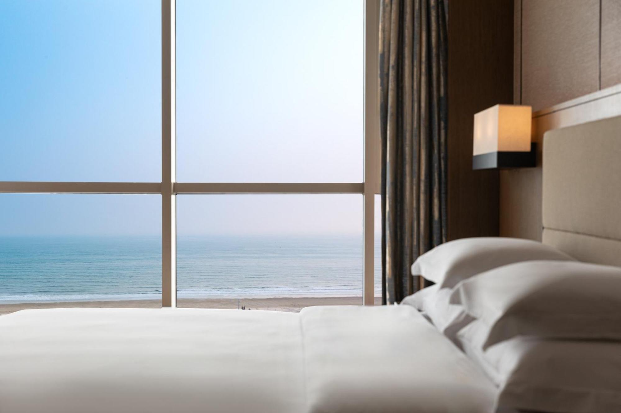 Crowne Plaza Beihai Silver Beach By Ihg Exterior photo
