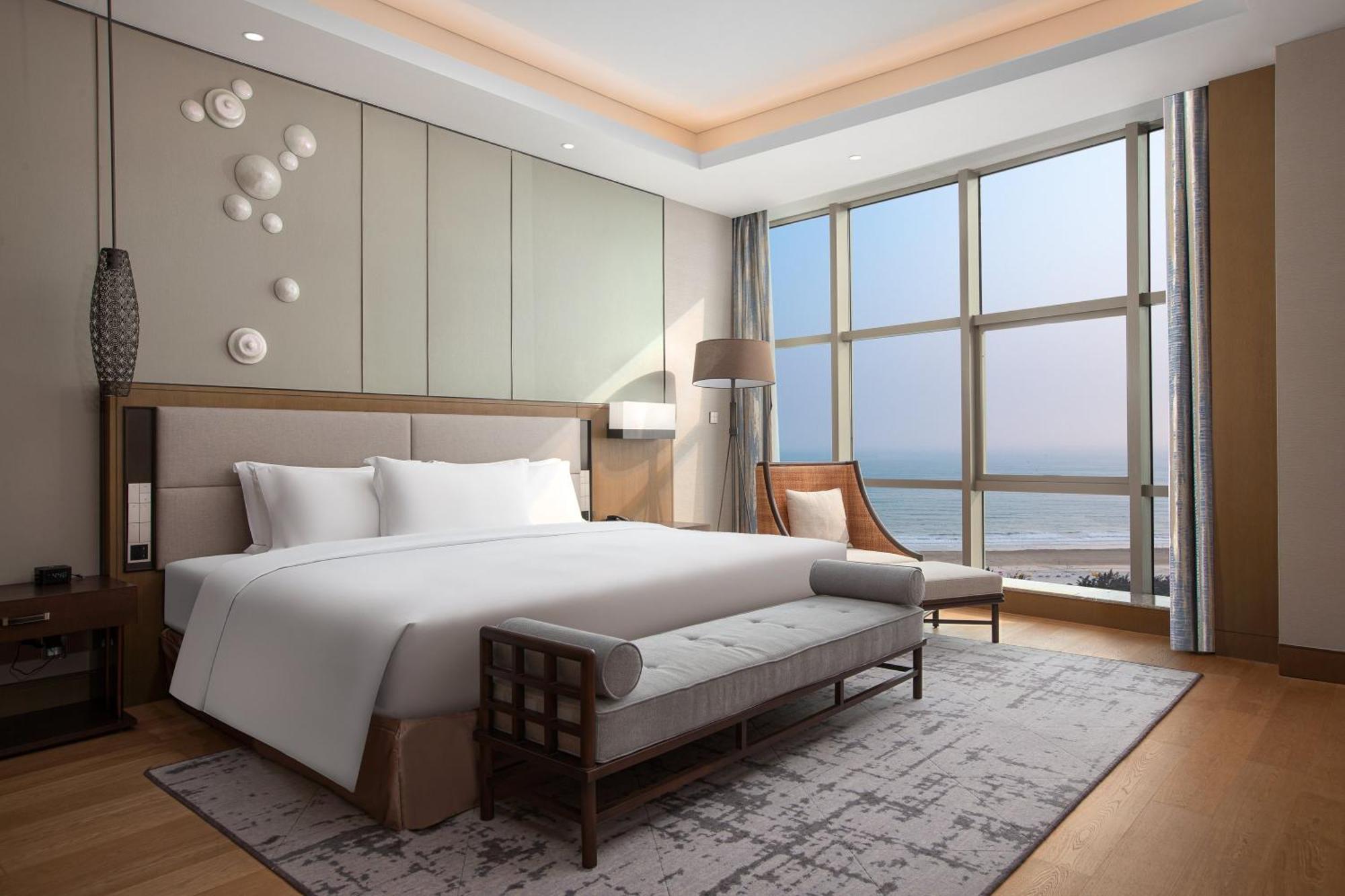 Crowne Plaza Beihai Silver Beach By Ihg Exterior photo